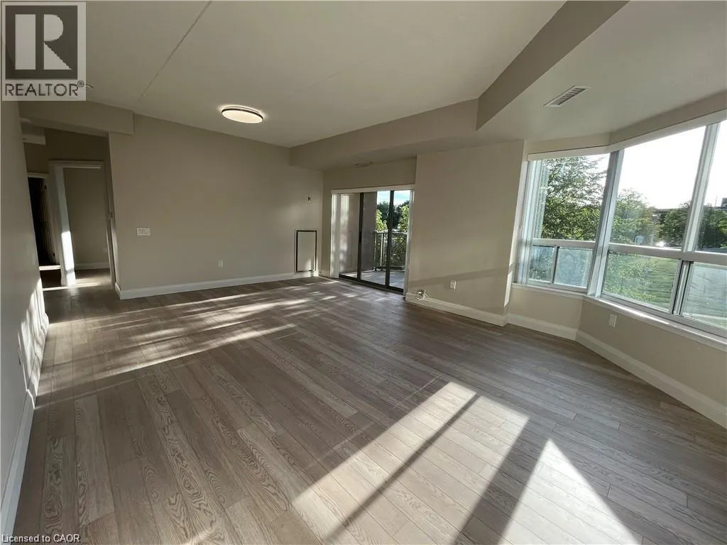 2085 AMHERST HEIGHTS Drive Unit# 305, #305