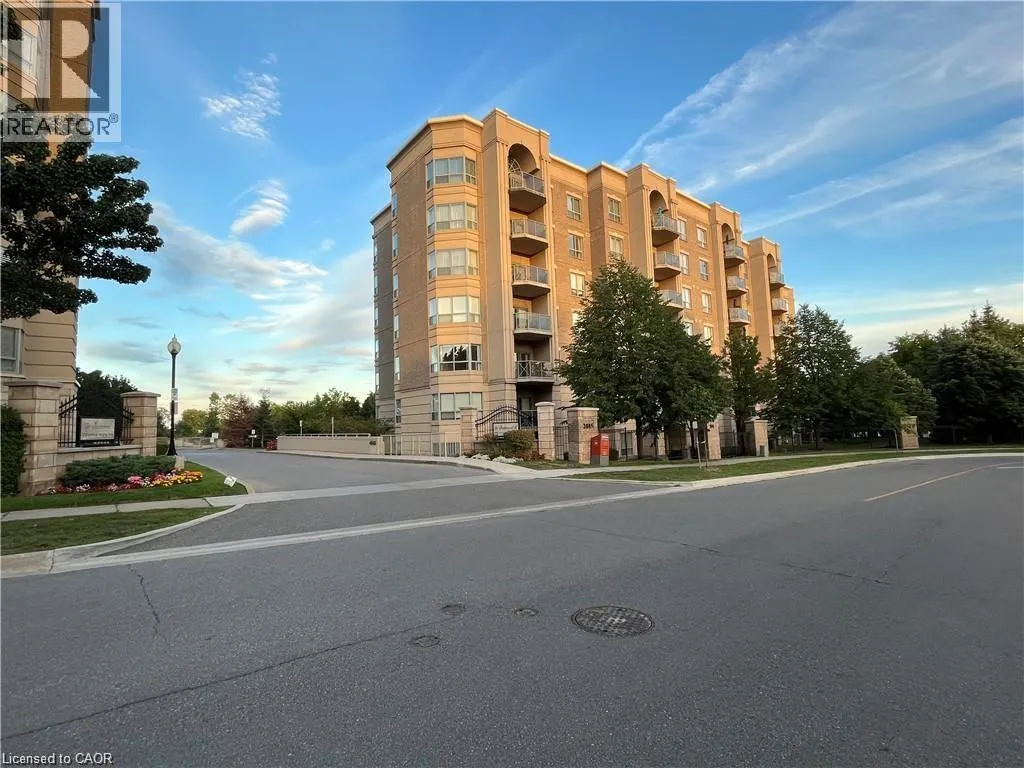 2085 AMHERST HEIGHTS Drive Unit# 305, #305