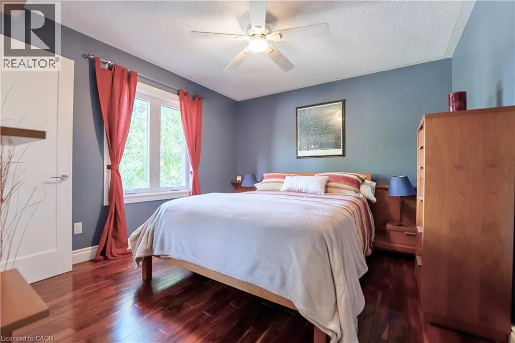 11 MORRISON CREEK Crescent
