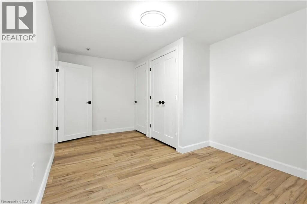 407 MELANIE Crescent Unit# LOWER, #LOWER