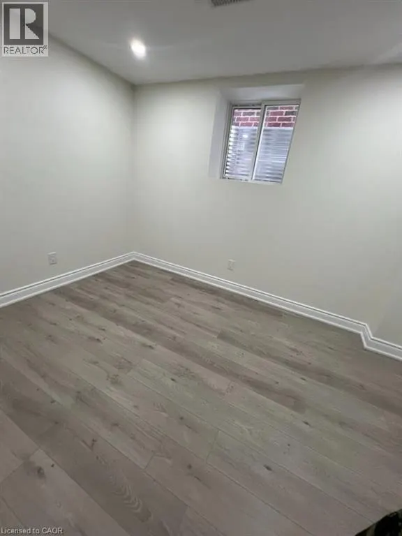 816 SUMAC Crescent Unit# Lower, #Lower