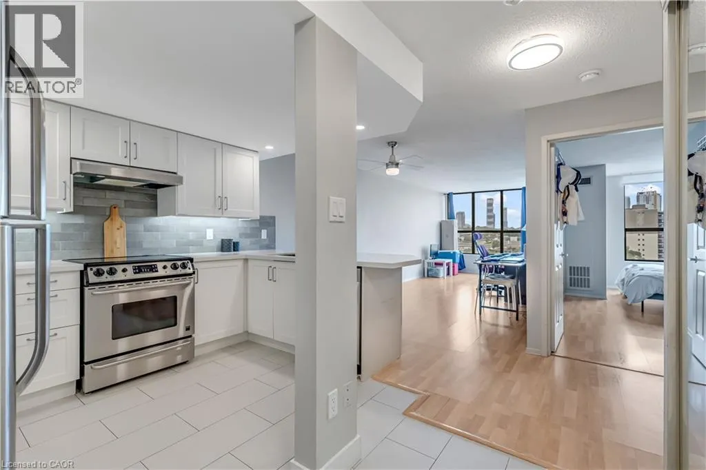 25 AGNES Street Unit# 903, #903
