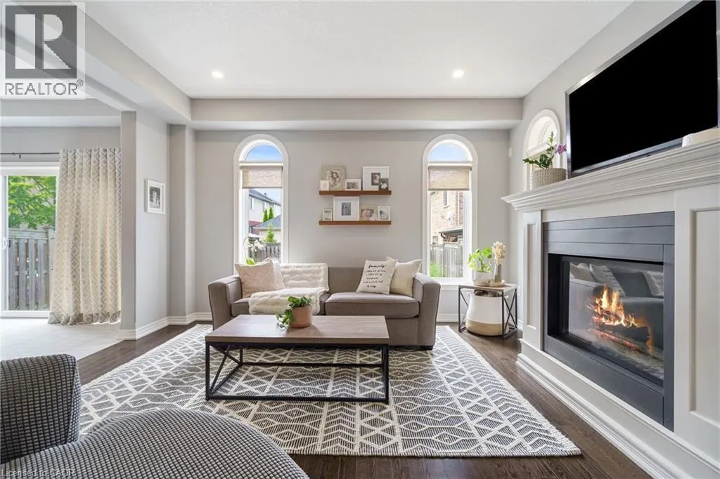 42 CHESTNUT Drive