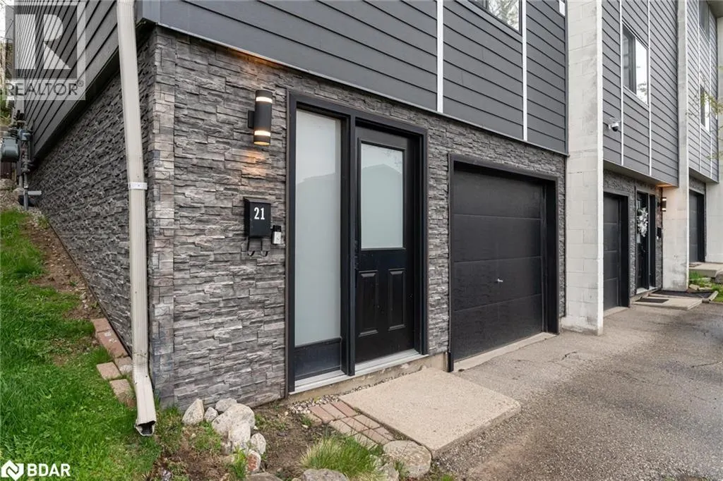 135 CHALMERS Street Unit# 21, #21