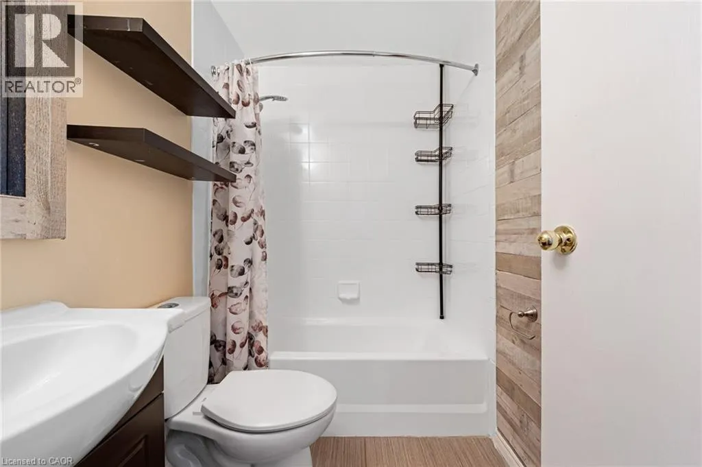 35 GREEN VALLEY Drive Unit# 1614, #1614