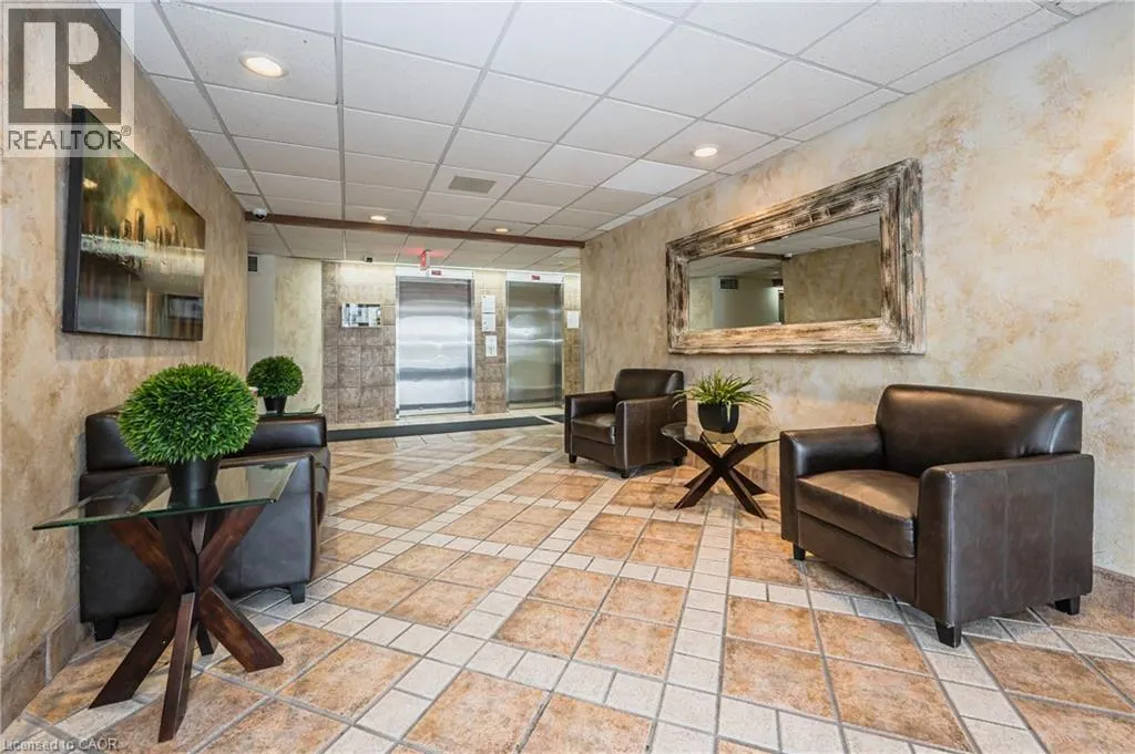 55 GREEN VALLEY Drive Unit# 307, #307