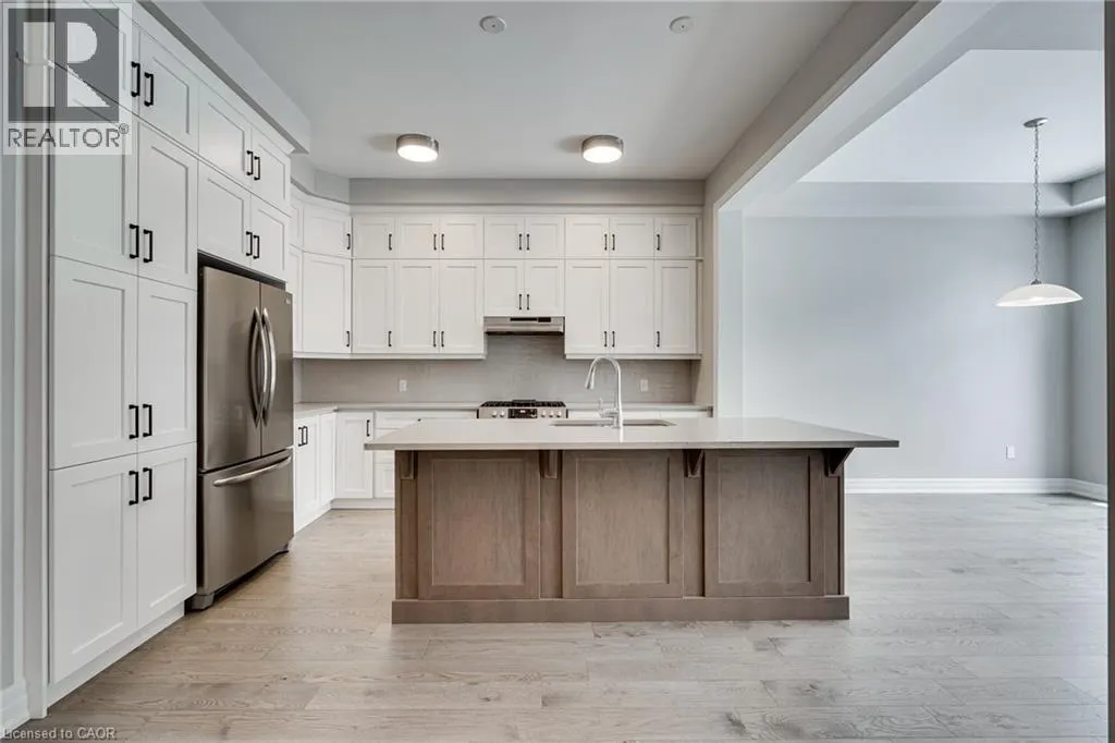 3041 WILLIAM CUTMORE Boulevard