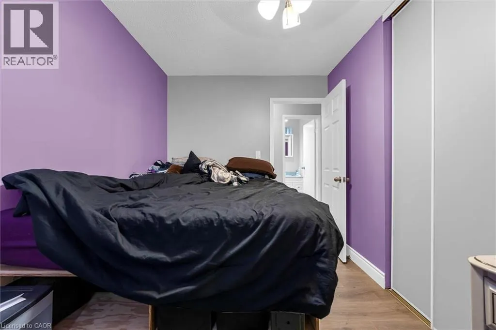 110 GRAYSTONE Crescent