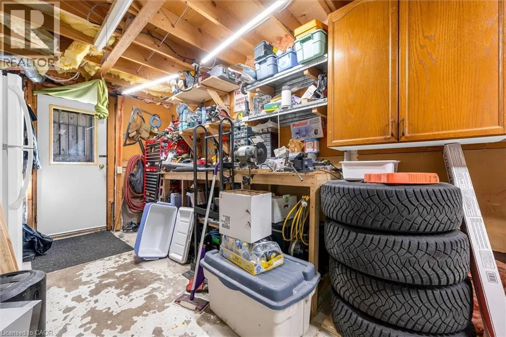 110 GRAYSTONE Crescent