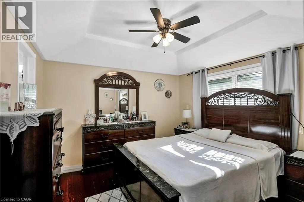 52 DAWN Crescent