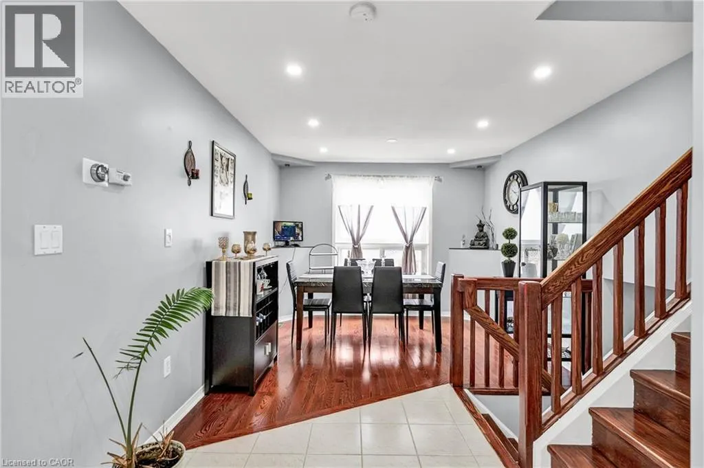 52 DAWN Crescent
