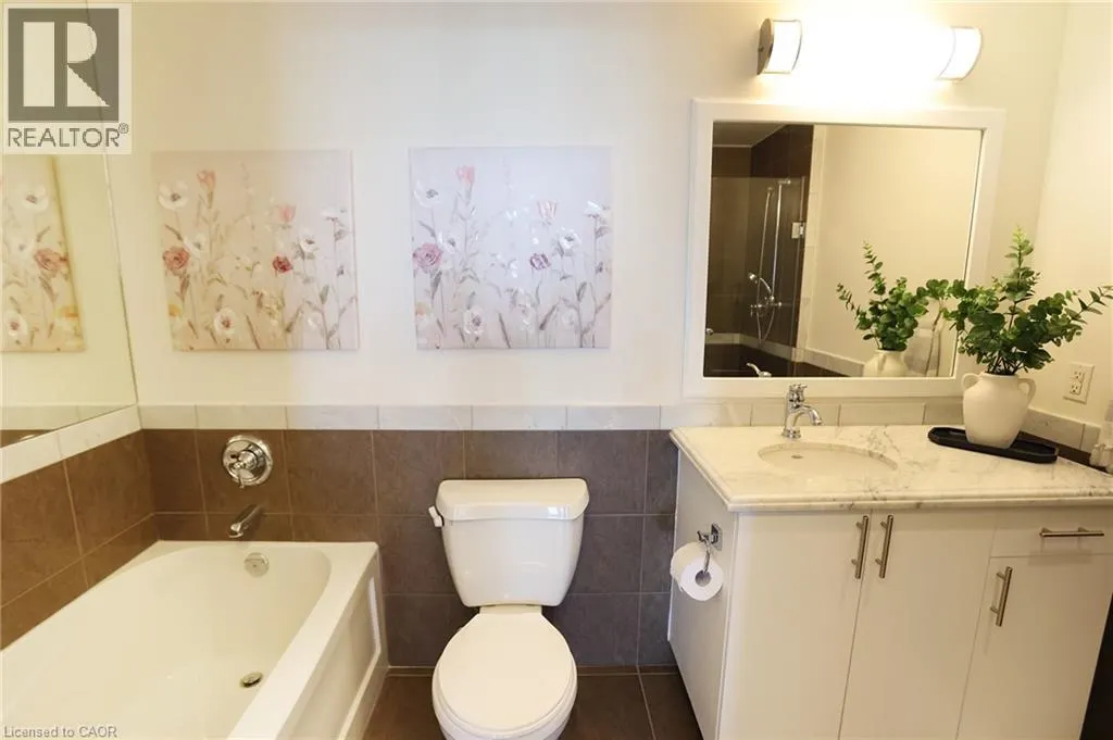 1055 SOUTHDOWN Road Unit# PH01, #PH01
