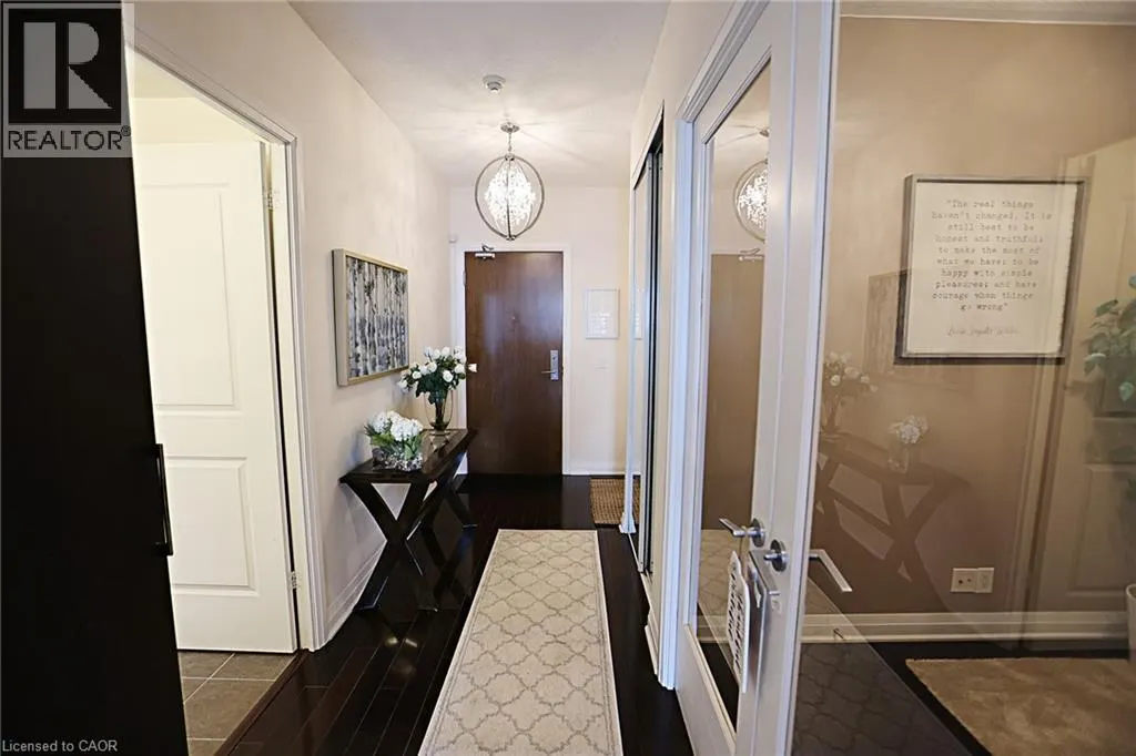 1055 SOUTHDOWN Road Unit# PH01, #PH01