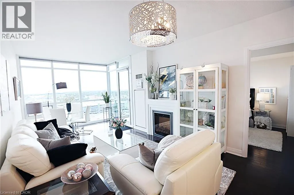 1055 SOUTHDOWN Road Unit# PH01, #PH01