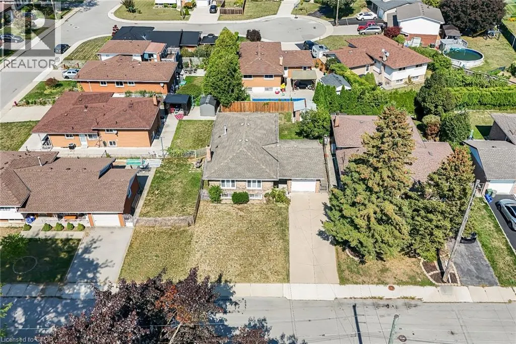 103 FOREST HILL Crescent