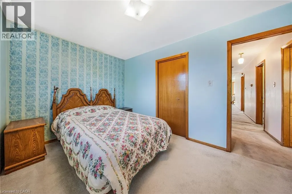 103 FOREST HILL Crescent