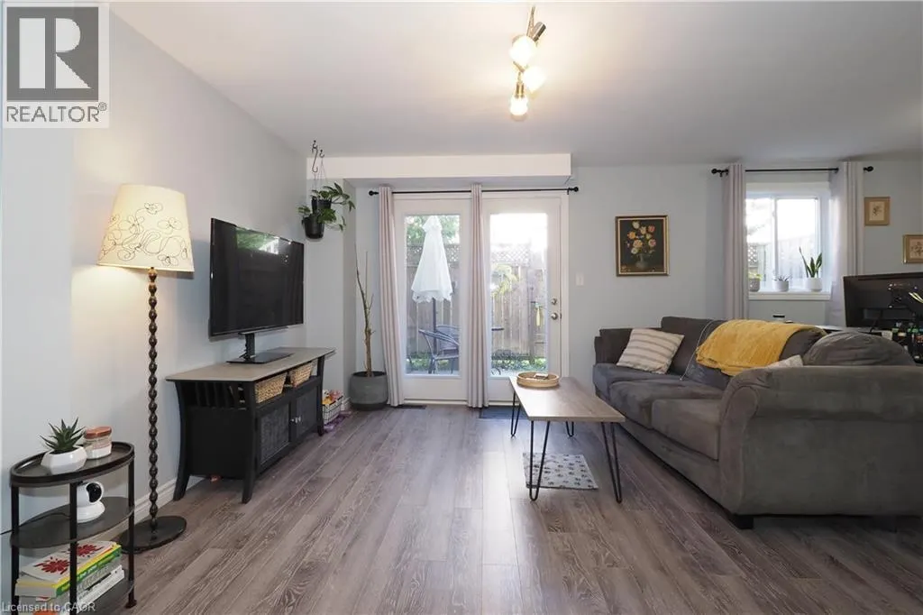 55 MOOREGATE Crescent Unit# 12A, #12A