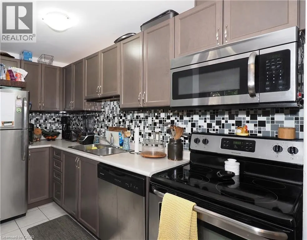55 MOOREGATE Crescent Unit# 12A, #12A