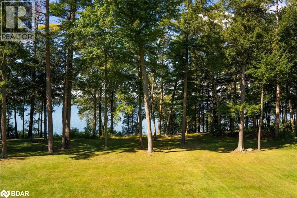 1220 SHOREVIEW Drive