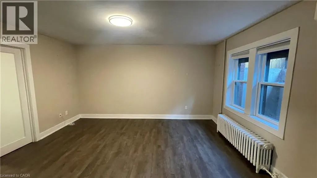 4 OTTAWA Street N Unit# 2, #2