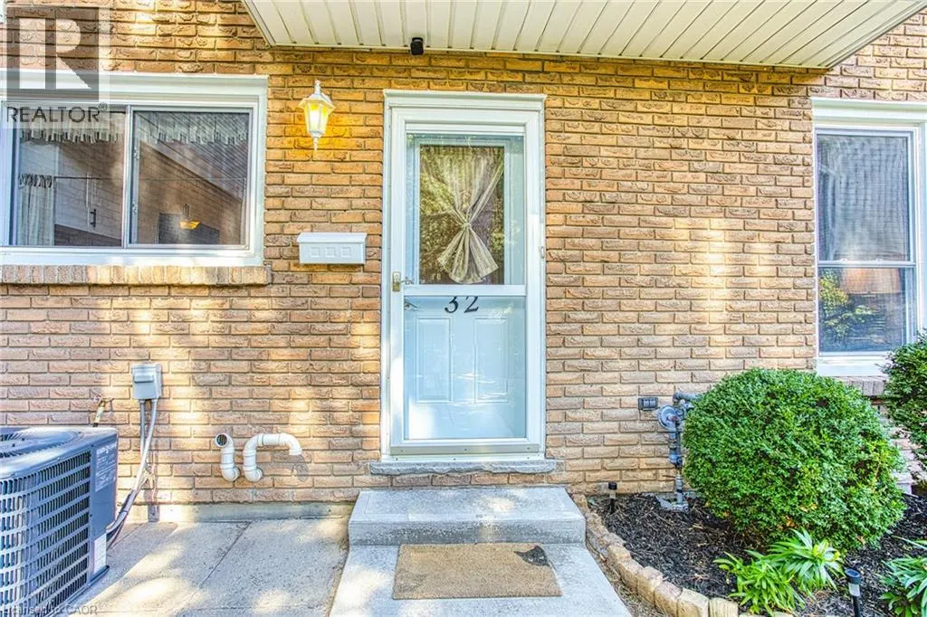 151 PARNELL Road Unit# 32, #32