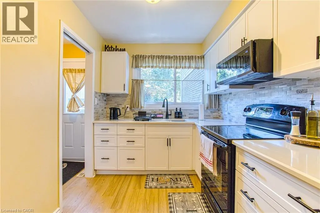 151 PARNELL Road Unit# 32, #32