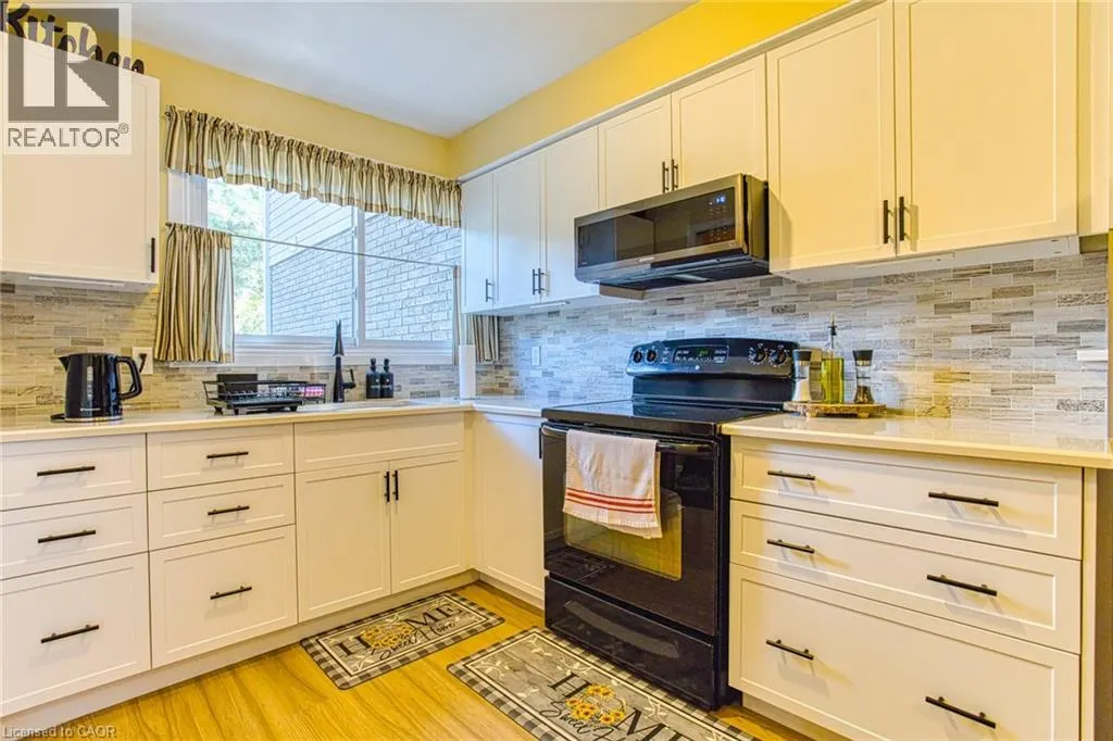 151 PARNELL Road Unit# 32, #32