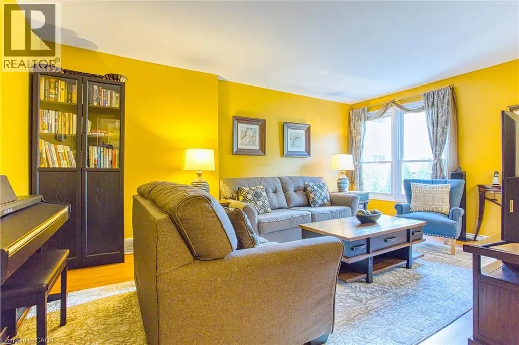 151 PARNELL Road Unit# 32, #32