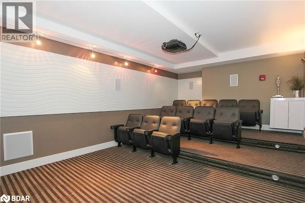 112 BENTON Street Unit# 704, #704