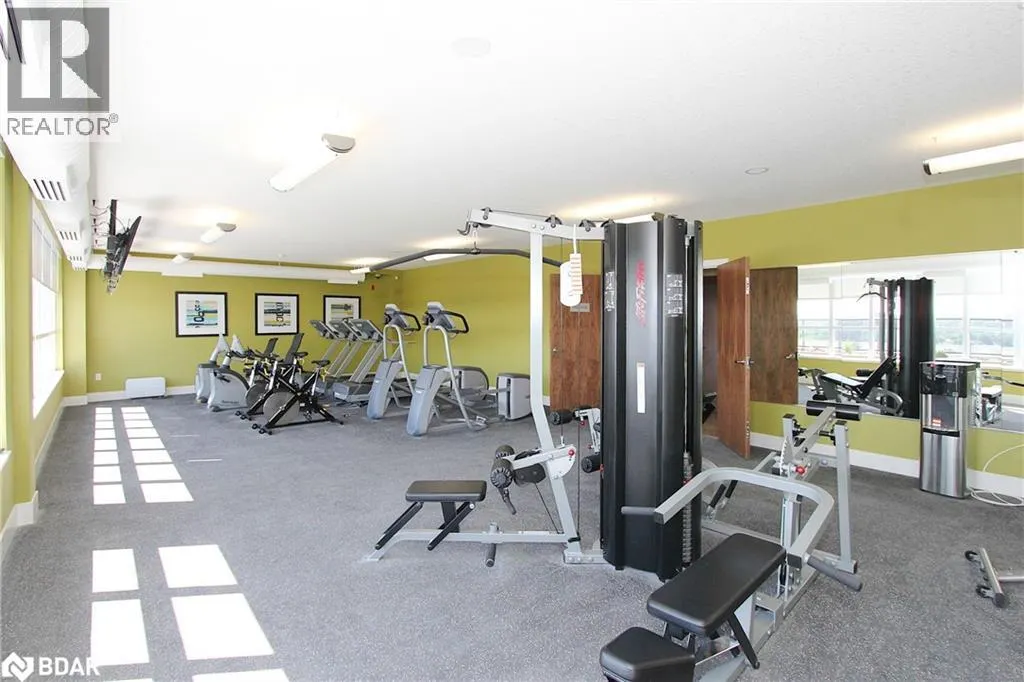 112 BENTON Street Unit# 704, #704