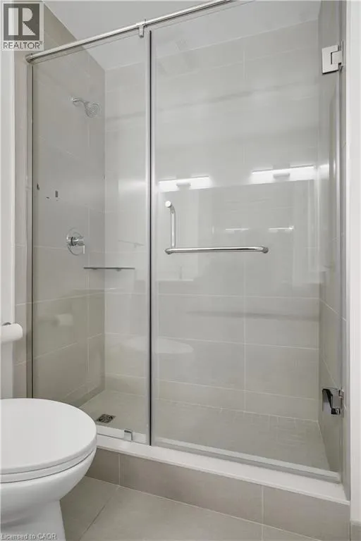 15 GLEBE ST Unit# 710, #710