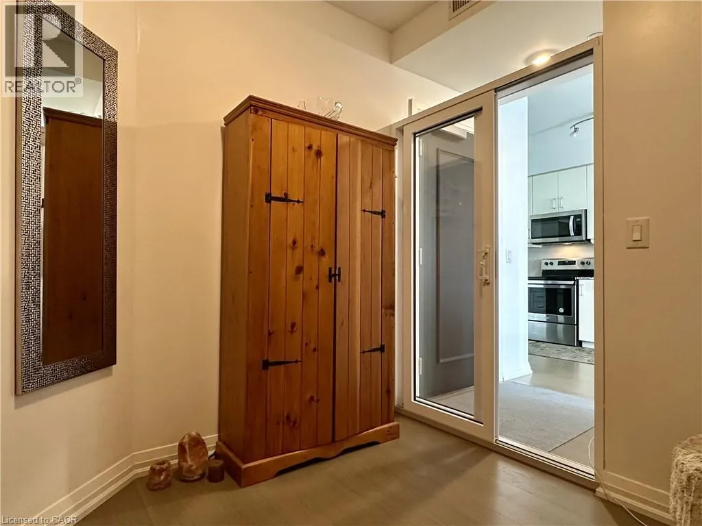 155 CAROLINE Street S Unit# 1408, #1408