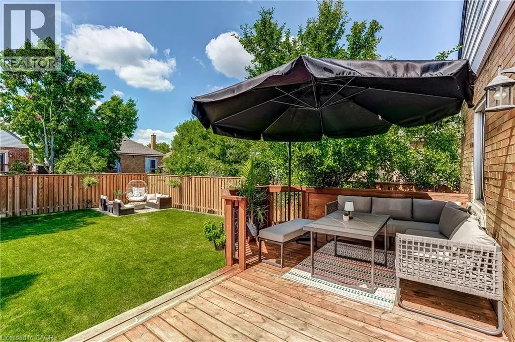 662 UPPER SHERMAN Avenue