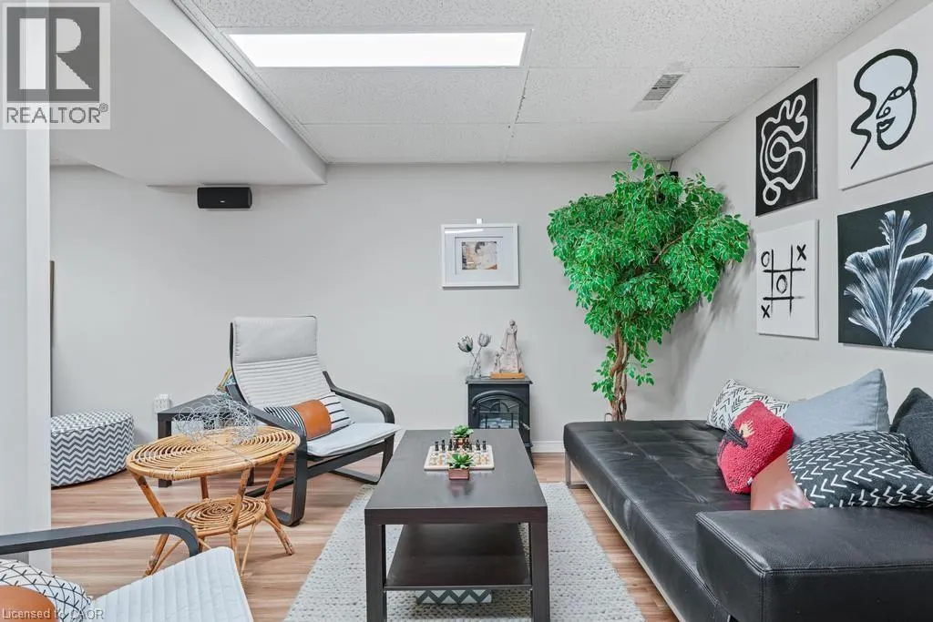 104 FRANCES Avenue Unit# 5, #5