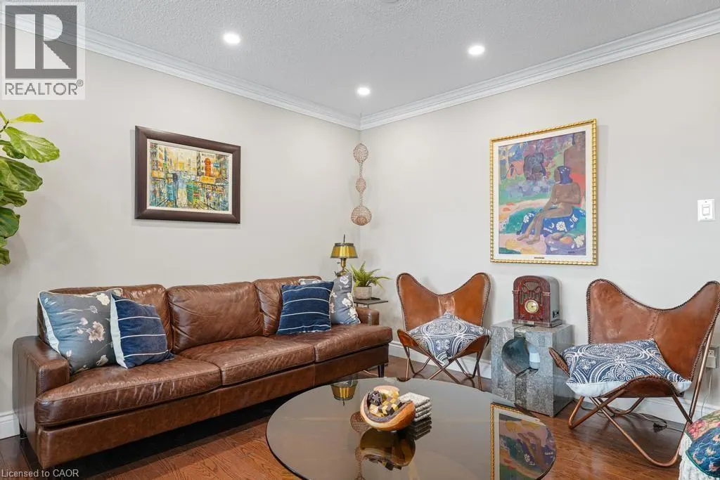 104 FRANCES Avenue Unit# 5, #5
