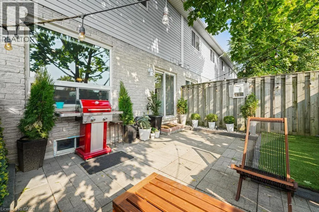 104 FRANCES Avenue Unit# 5, #5