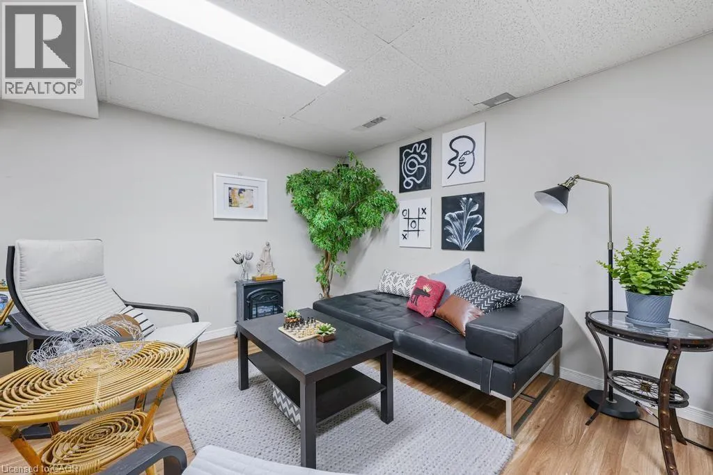 104 FRANCES Avenue Unit# 5, #5