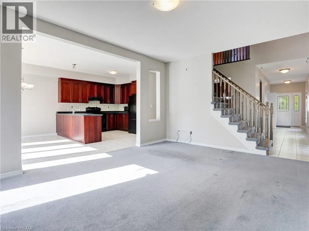 36 LEMON GRASS Street