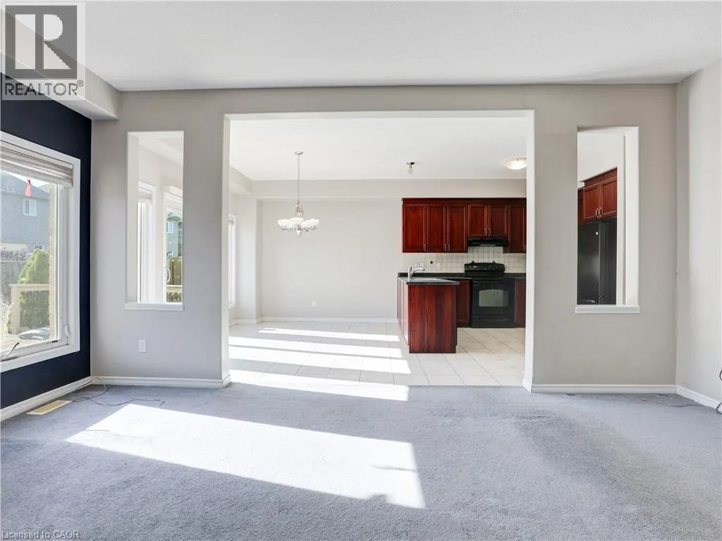 36 LEMON GRASS Street