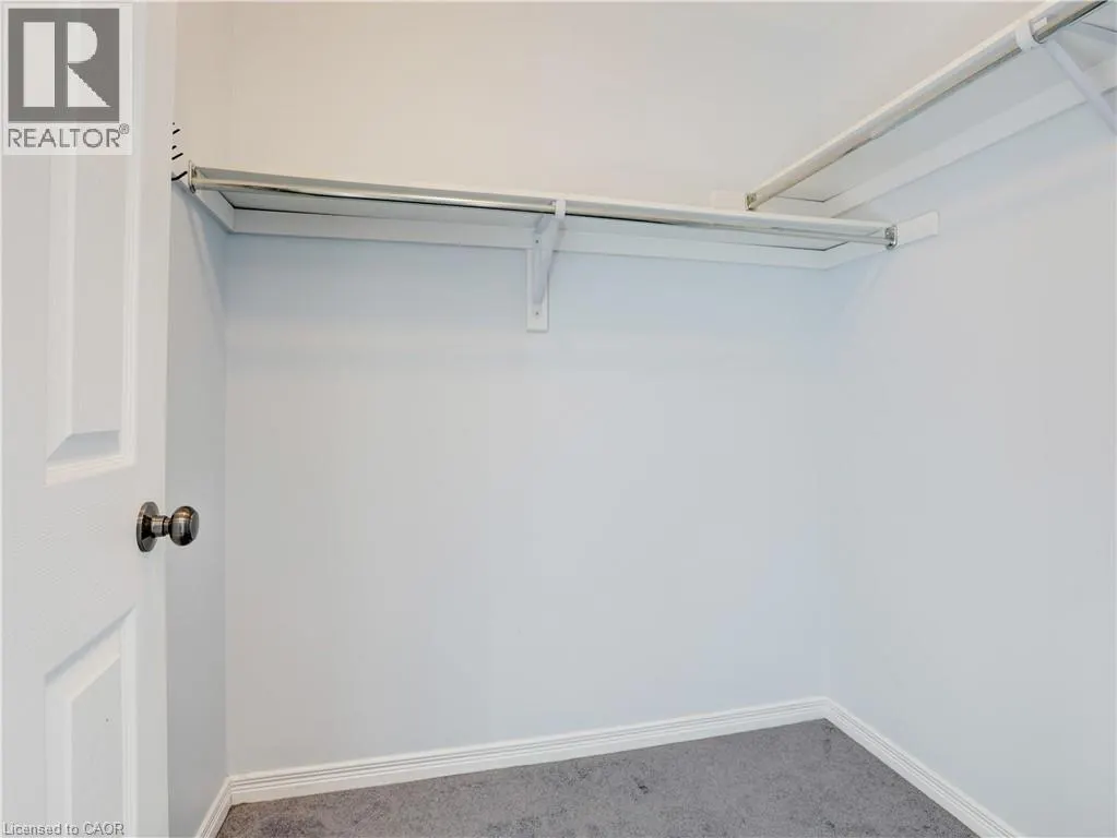 36 LEMON GRASS Street