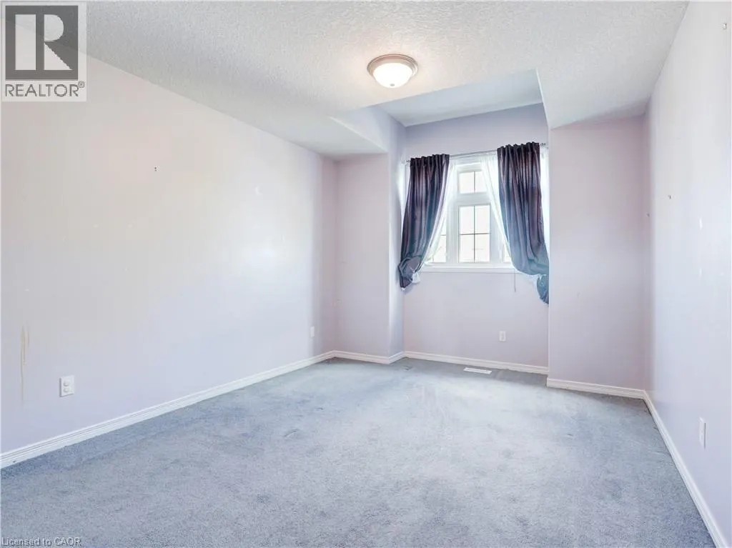 36 LEMON GRASS Street