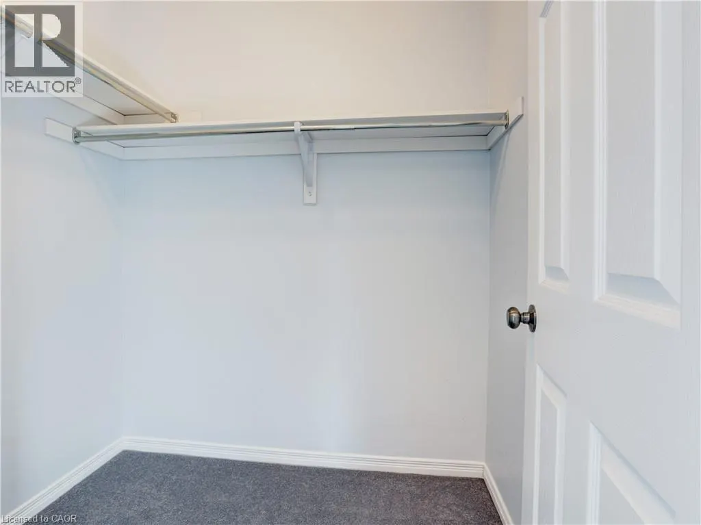 36 LEMON GRASS Street