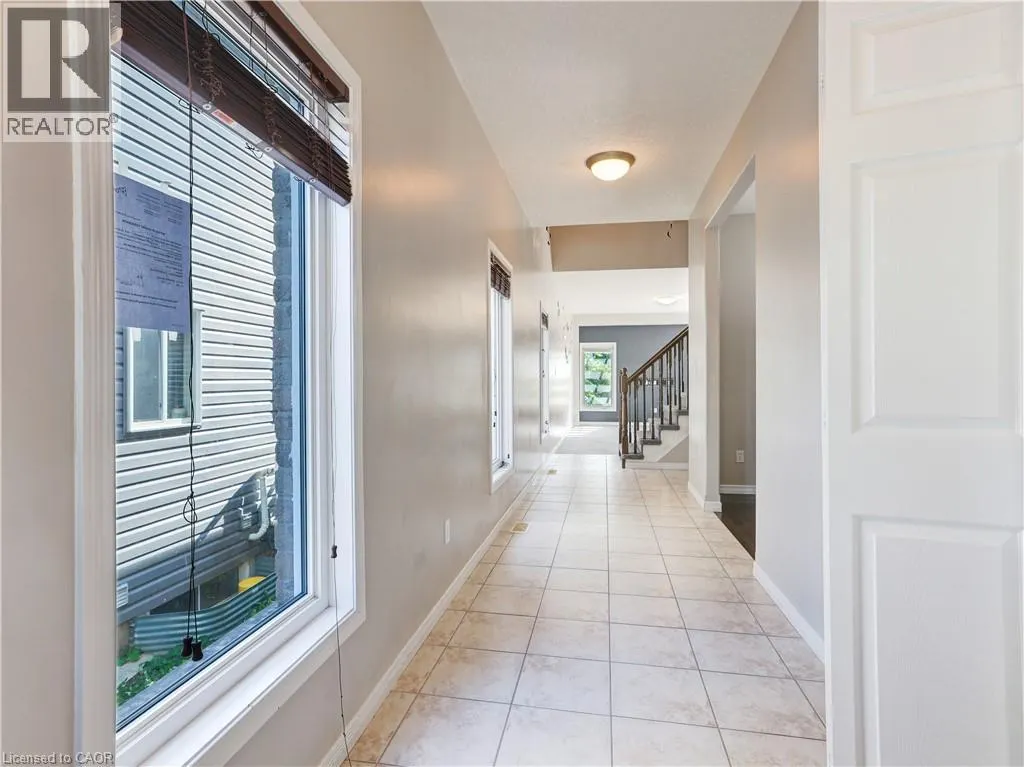 36 LEMON GRASS Street