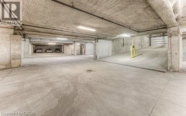 8 HICKORY Street W Unit# 304, #304