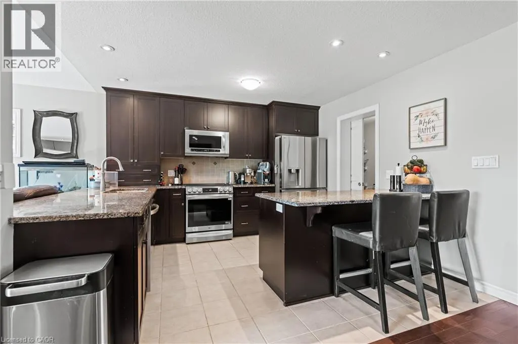 213 COULING Crescent