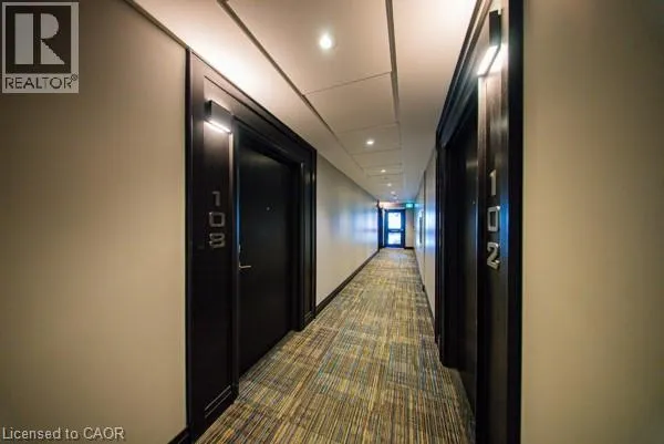 200 LAGERFELD Drive