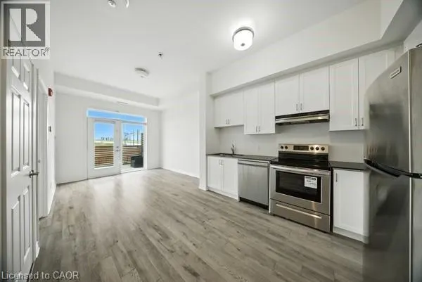 200 LAGERFELD Drive