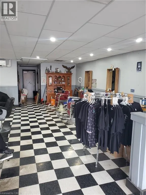 541 COLBORNE Street Unit# B, #B
