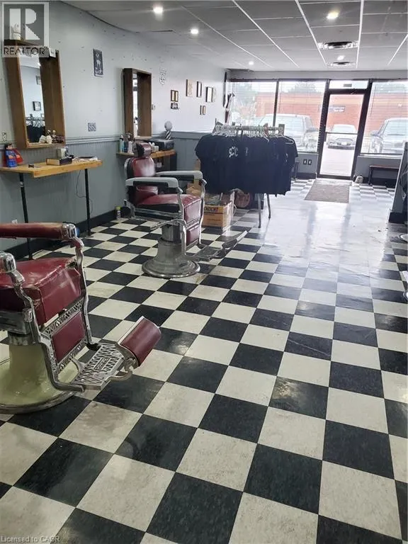 541 COLBORNE Street Unit# B, #B