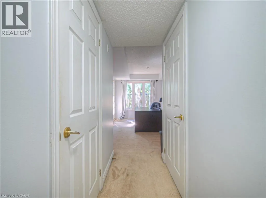 310 CHRISTOPHER Drive Unit# 15, #15